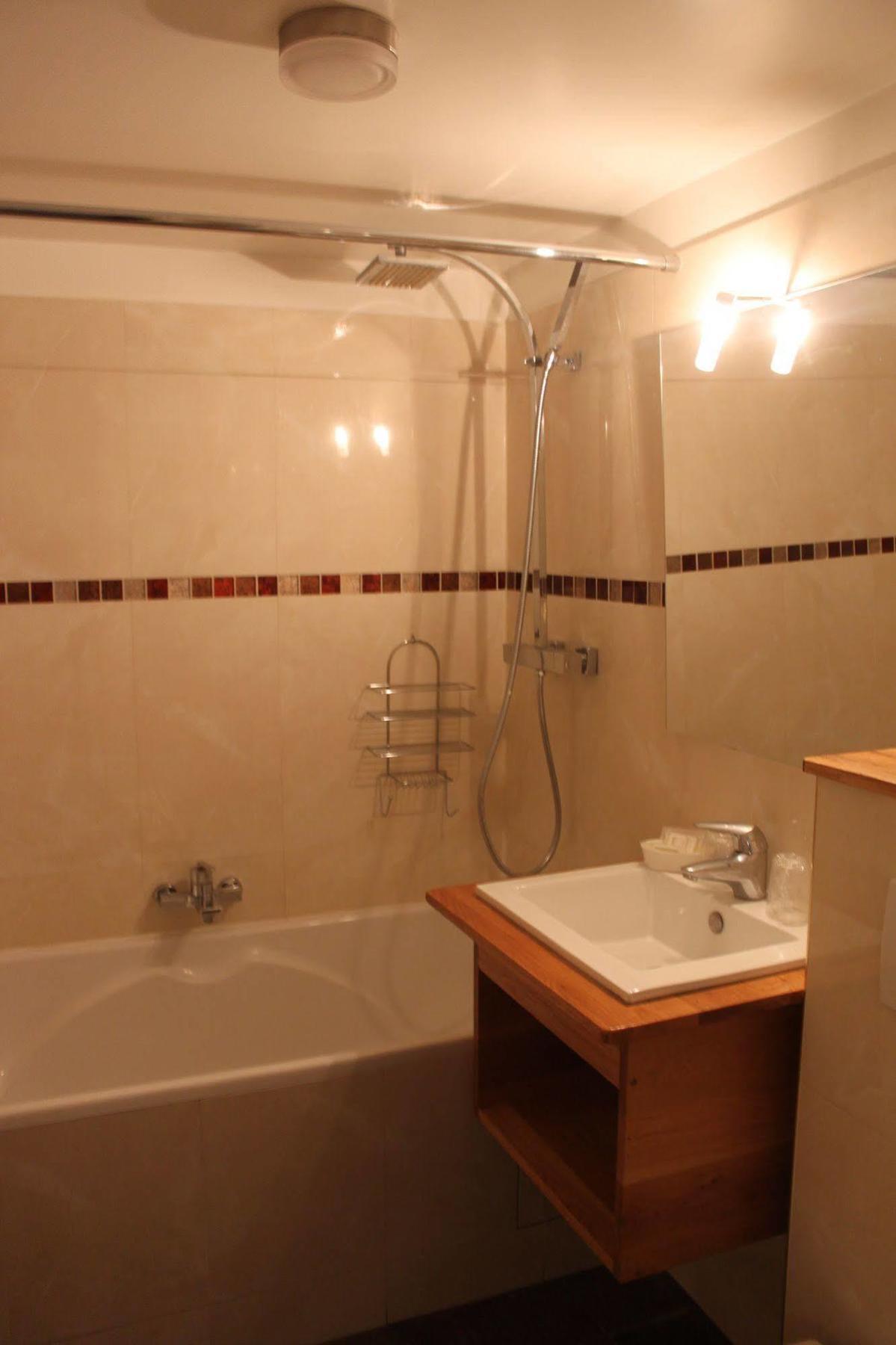 Hotel Metropolitain 3*